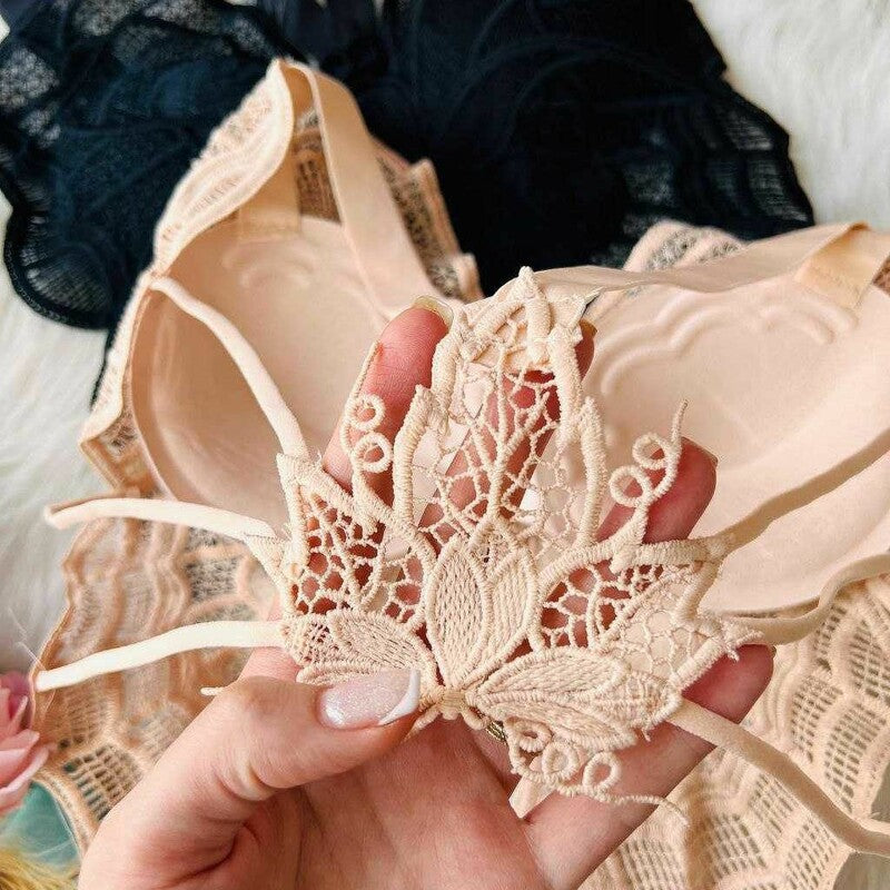 Chic Butterfly Embroidered Lace Women's Bra