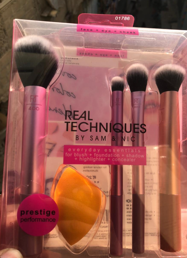 RT - Everyday Essentials Makeup Brush Set