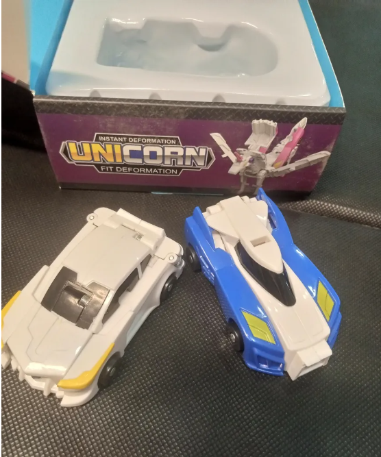 2 in 1 Transformable Car Toy