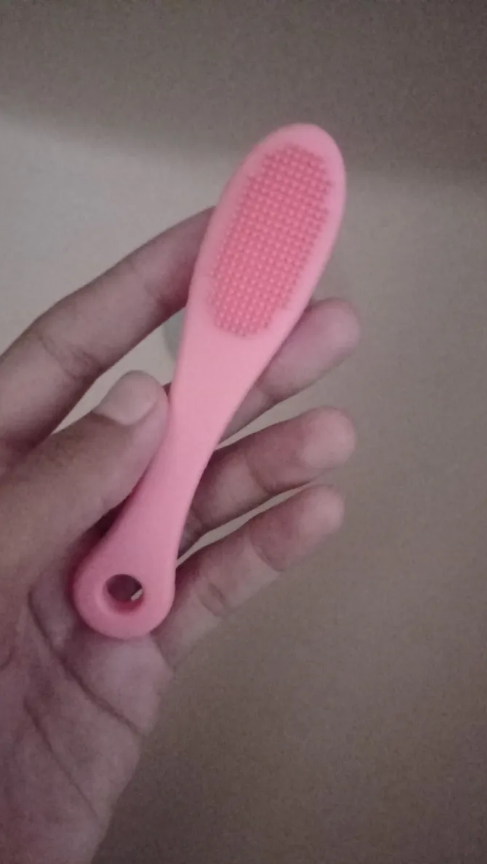 Silicone Face Finger Massager Brush