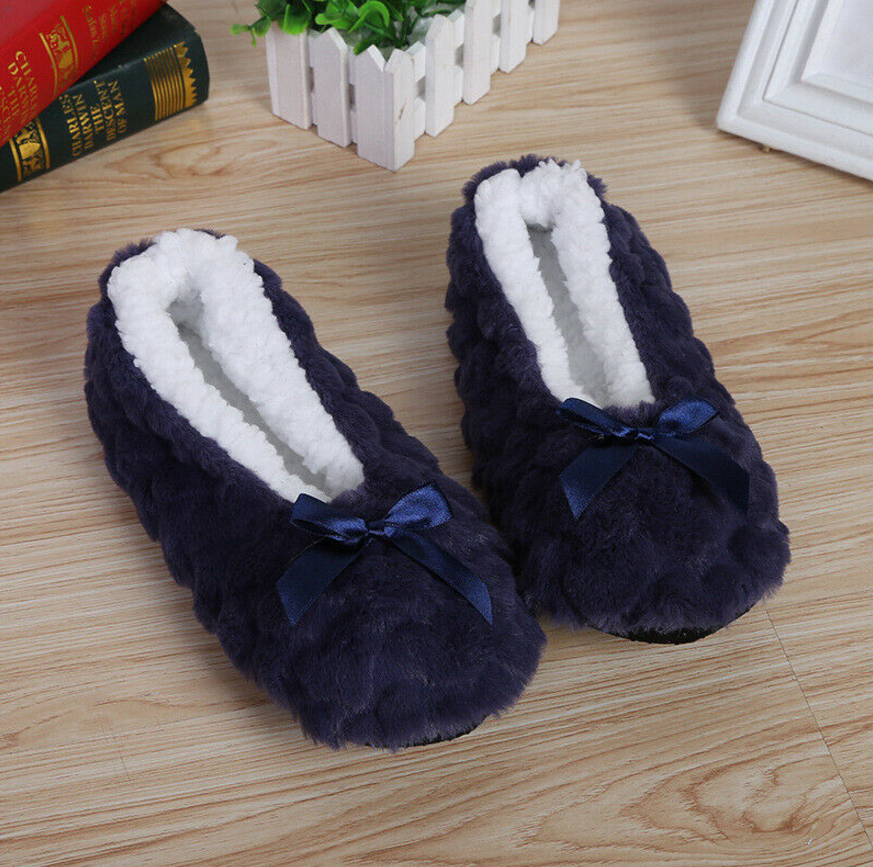 Women Warm Plush Soft Indoor Slippers