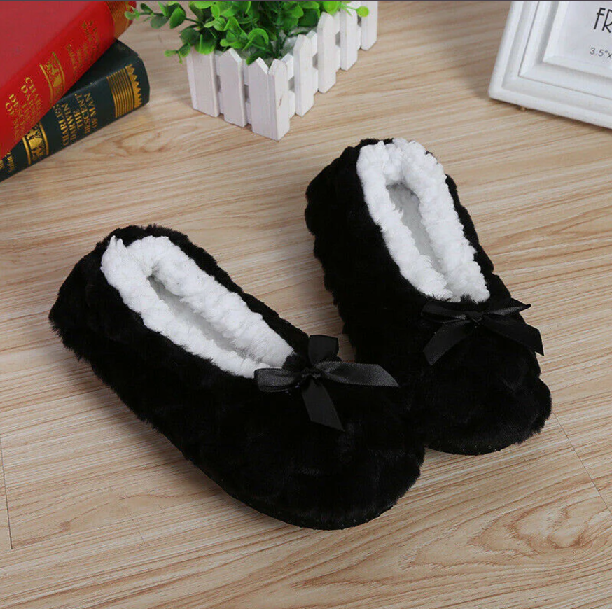 Women Warm Plush Soft Indoor Slippers