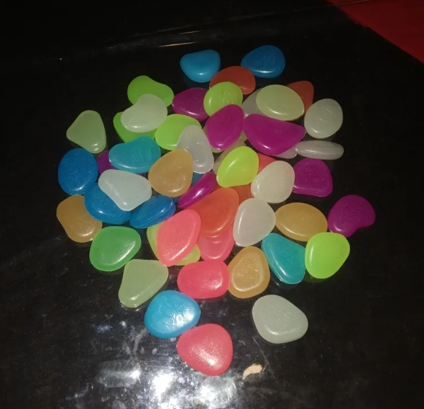 Glow in the Dark Rocks (100-Pieces)