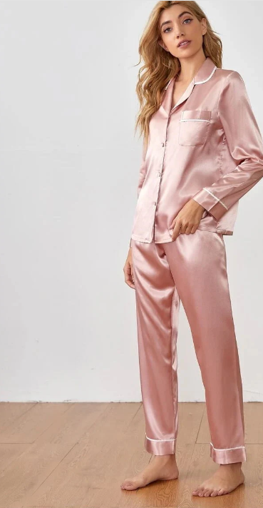 Big Offer Women Silk Nightsuit