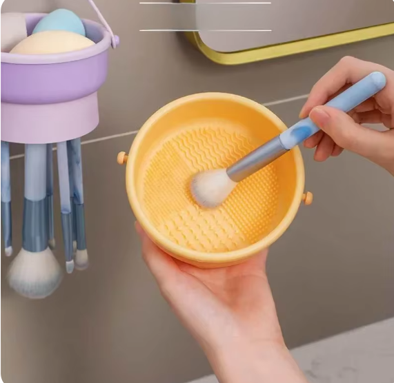 Silicone Cleaning Makeup Brushes Bowl