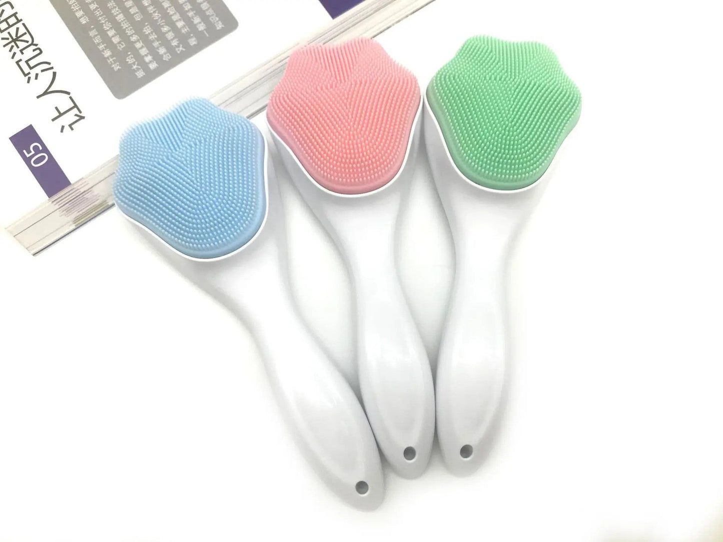 Silicone Face Cleaning Massager Brush