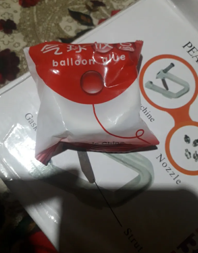 Balloon Attachments - 100-Pieces