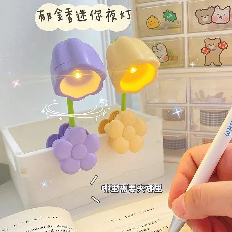 Kawai Mini Floral Clip Lamp