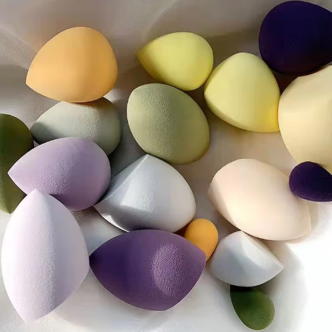 Makeup Blender Sponge With Jar