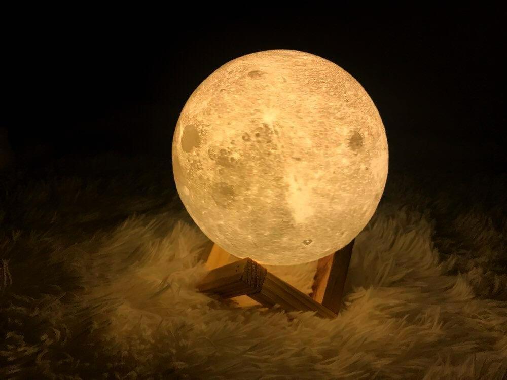 3D Touch Moon Lamp