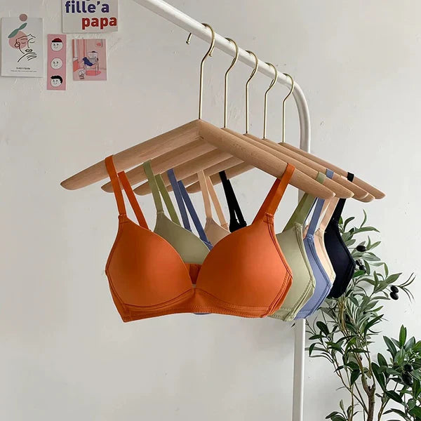 CloudSoft Luxe Push-Up Seamless Bra – Lightly Padded for Ultimate Comfort & Support